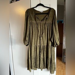 Ophelia Roe women’s size 2X green dress